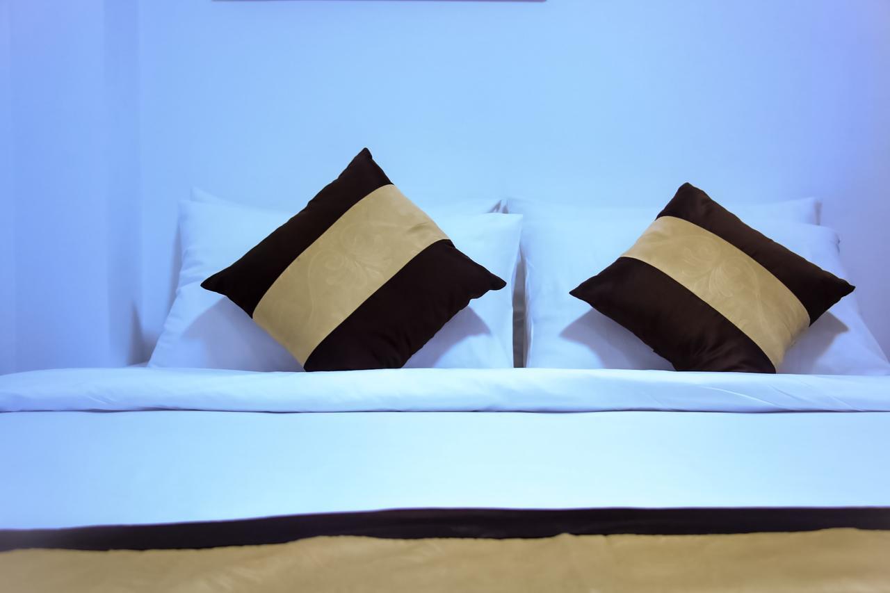 The Lodge Yangon Poshtel Eksteriør bilde